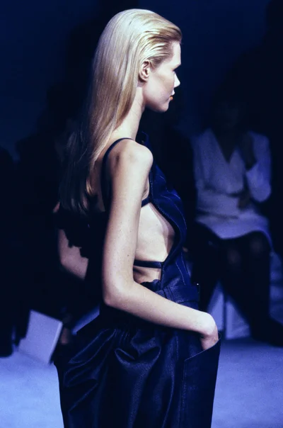 Look 60